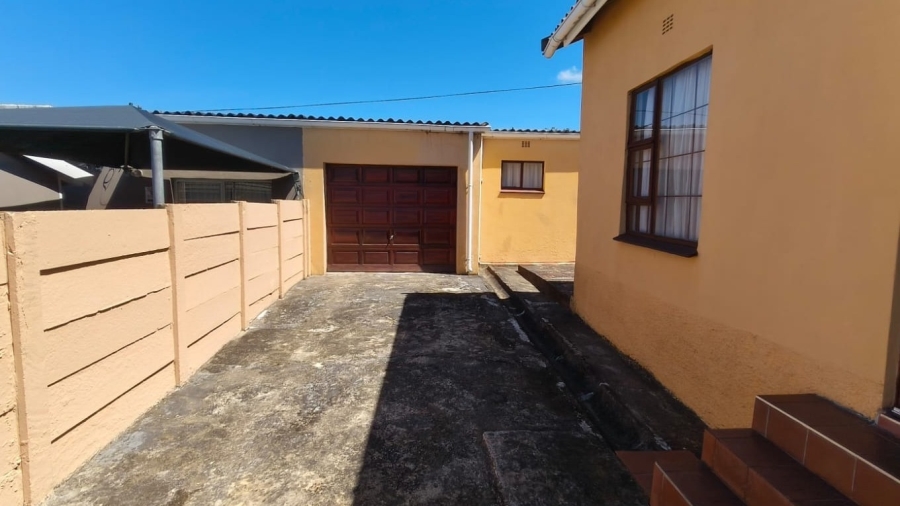 4 Bedroom Property for Sale in Cambridge West Eastern Cape